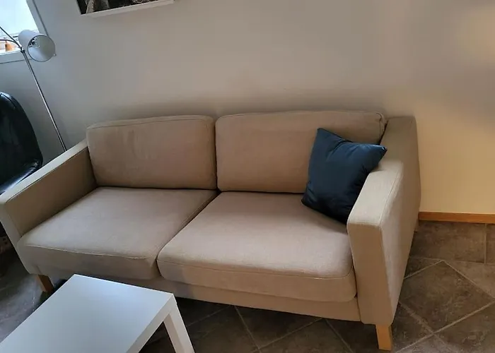 Flott Leilighet I Stille Og Rolig Omrade, Med Gratis Privat Parkering! Appartement *